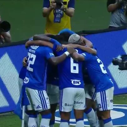 Cruzeiro abre o placar com Christian após assistência de Gerson no Mineirão