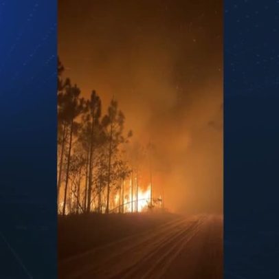 Incêndios florestais destroem casas e forçam evacuações na Geórgia