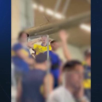 Justiça de MG solta argentino por gestos racistas no Mineirão