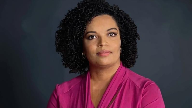 À esquerda, Paula Schmitt; à direita, Basília Rodrigues: comentário foi considerado ofensivo pela Justiça.