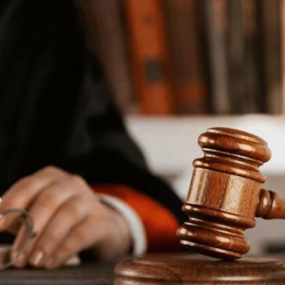 Juiz extingue ação após parte dizer desconhece advogado