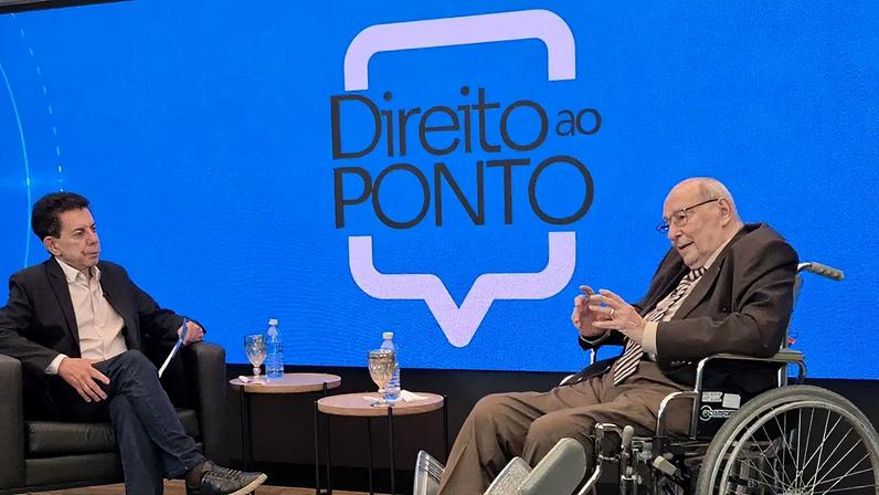 Da esquerda para a direita, Heródoto Barbeiro e Ives Gandra Martins.