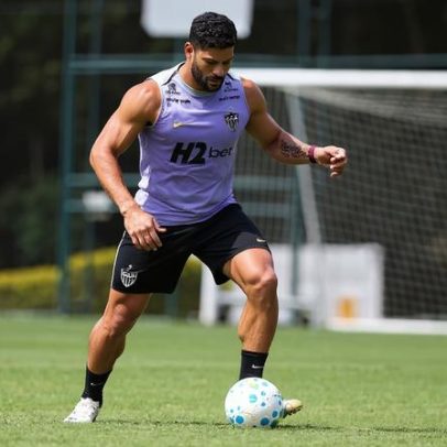 Hulk treina com grupo do Atlético na Cidade do Galo, futuro permanece indefinido
