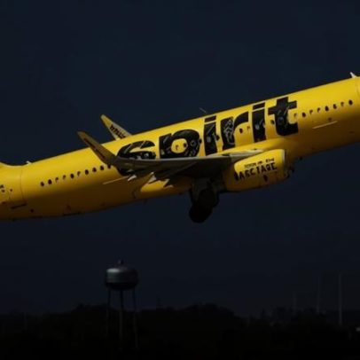 Trump avalia resgate da Spirit Airlines em meio a choque de energia