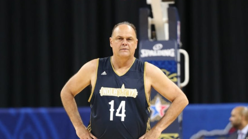 Oscar Schmidt, brasileiro lenda do basquete, morre aos 68 anos em são paulo