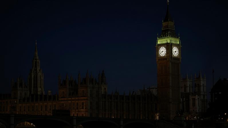An early day motion in Parliament has called for more visible pricing in pubs and bars across the UK. The proposal reflects rising concern over the cost of a pint and the uneven way prices are displayed to customers.