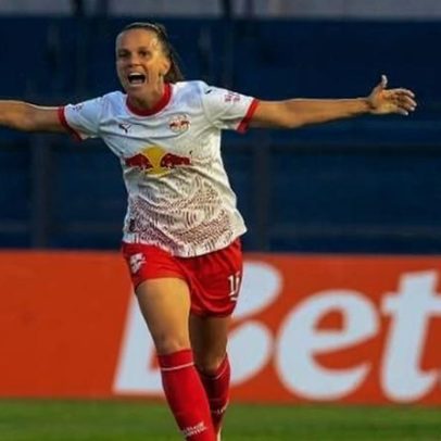 Zagueira formada em TI encara time que começou do zero no Brasileirão Feminino