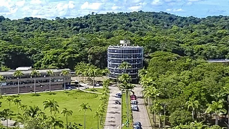 Mensagens com teor racista foram encontradas no mural do Pavilhão de Educação Física da Universidade Estadual de Santa Cruz (Uesc), no sul da Bahia