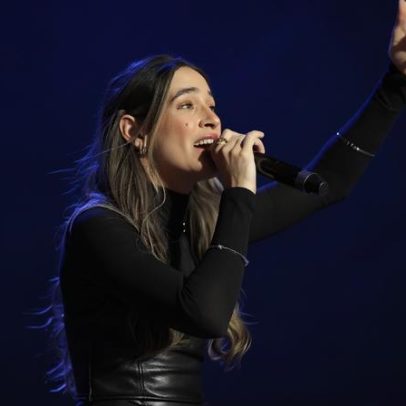 Júlia Cristiano, ex-participante do Raul Gil, destaca fé e propósito