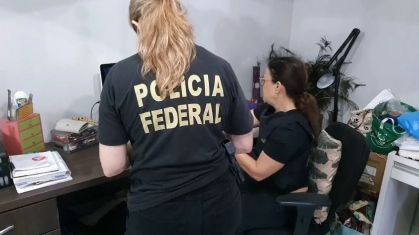 Dois empresários do ramo farmacêutico, e duas empresas, foram alvos da PF nesta quinta