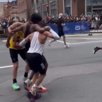 Brasileiro para a própria corrida para ajudar rival em Boston e vira símbolo do verdadeiro espírito da maratona