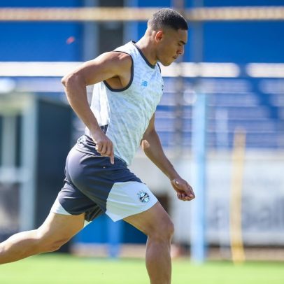 Grêmio x Riestra: onde assistir, escalações e arbitragem