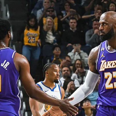 Lebron e Bronny protagonizam assistência inédita na NBA em vídeo
