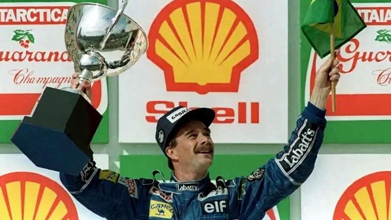 Mansell desmaia ao empurrar carro durante Fórmula 1