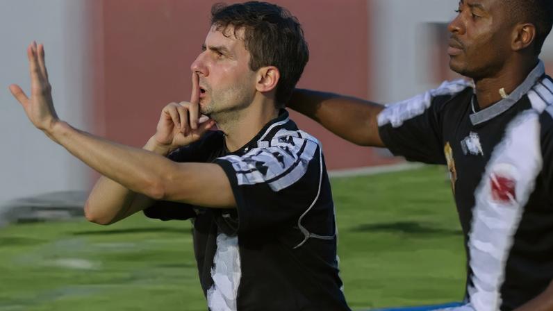 Pedrinho marcou o 5º gol do Vasco e mandou a torcida do Flamengo se calar (Foto: Reprodução)