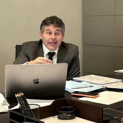 Comissão do Corinthians vê violações no Caso Nike e pede processo contra vice