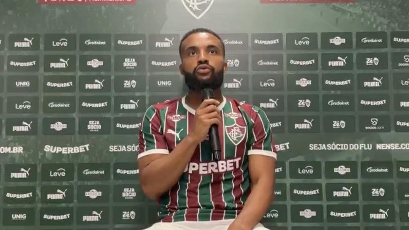 Samuel Xavier em zona mista — Foto: Aline Nastari/TNT Sports