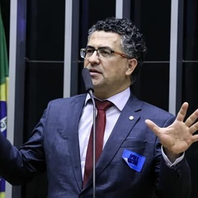 Santana diz à CNN que PEC 6x1 considera pequenas empresas