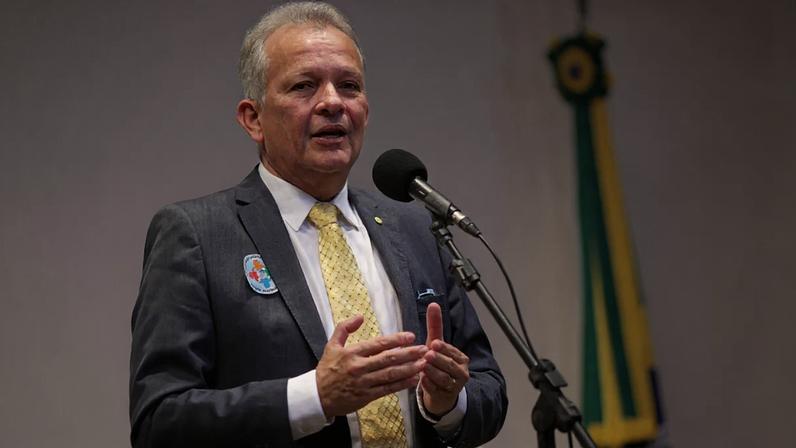 Relator da proposta, deputado André Figueiredo (PDT-CE) — Foto: Myke Sena/Câmara dos Deputados
