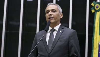 STF torna deputado Gustavo Gayer réu por injúria contra Lula