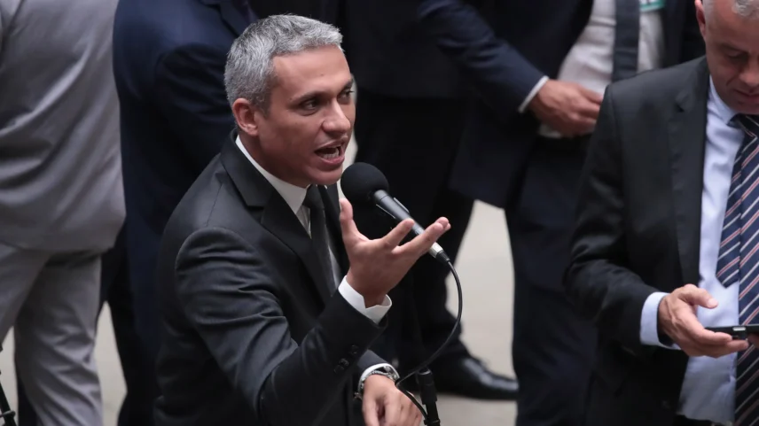 Decisão em primeira instância considerou fala em que Lula chama ex-ministra de "mulher bonita", mas foi derrubada. (Foto: Bruno Spada/Câmara dos Deputados)