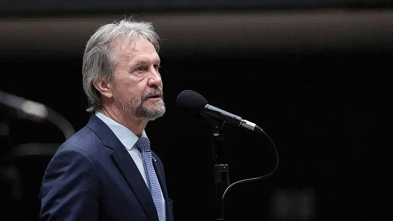 Texto é assinado pelo líder do PT na Câmara, Pedro Uczai (RS) e mais 67 parlamentares de esquerda (Bruno Spada/Câmara dos Deputados)