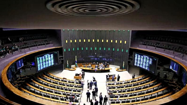 Discussão e votação de propostas legislativas. — Foto: Kayo Magalhães/Câmara dos Deputados
