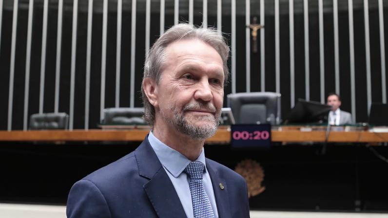 "Vamos enfrentar esse tema, por isso Lula será reeleito", diz o deputado federal Pedro Uczai (SC). (Foto: Bruno Spada/Câmara dos Deputados)