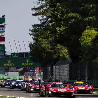 Toyota assume liderança na metade da prova em Imola após erros da Ferrari