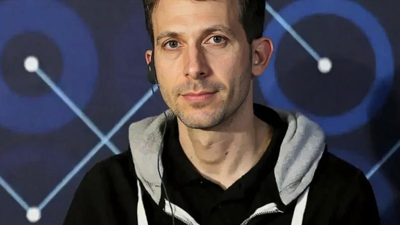 David Silver, ex-pesquisador do DeepMind e um dos principais nomes em aprendizado por reforço no setor (Reprodução)