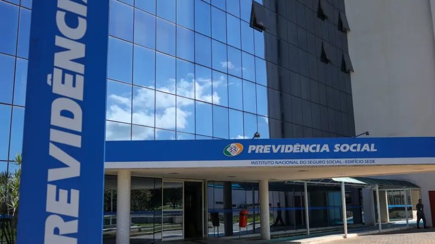 Fachada da sede do Instituto Nacional do Seguro Social (INSS) — Foto: Fabio Rodrigues-Pozzebom/Agência Brasil