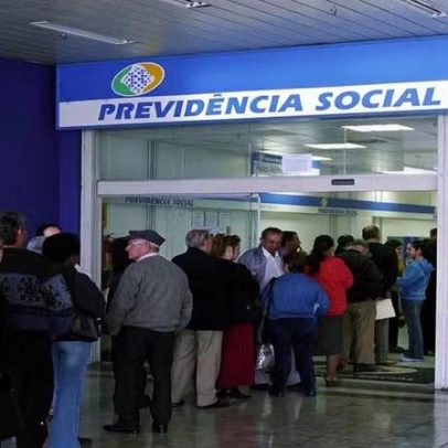 Fila do INSS cai cerca de 200 mil requerimentos em abril