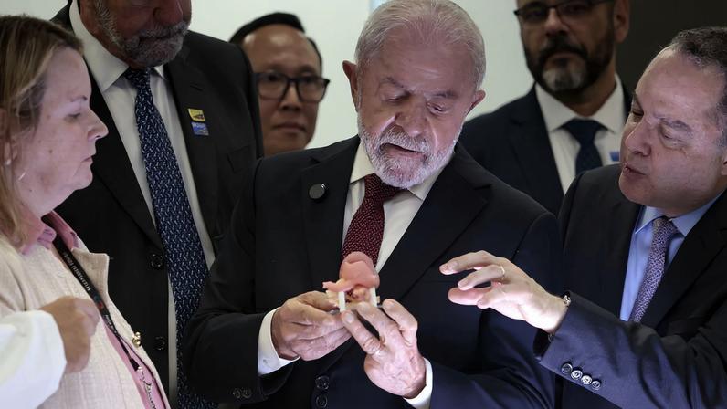 São Paulo (SP), 10/04/2026 - Presidente da República, Luiz Inácio Lula da Silva, participa de visita de inauguração do Centro de Ensino, Simulação e Inovação (CESIN) do Instituto do Coração (InCor) do Hospital das Clínicas da Faculdade de Medicina da USP (HCFMUSP). Foto: Paulo Pinto/Agencia Brasil