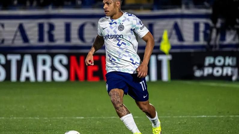 Luis Henrique (Inter de Milão) durante jogo contra o Como, no dia 12.04.2026.