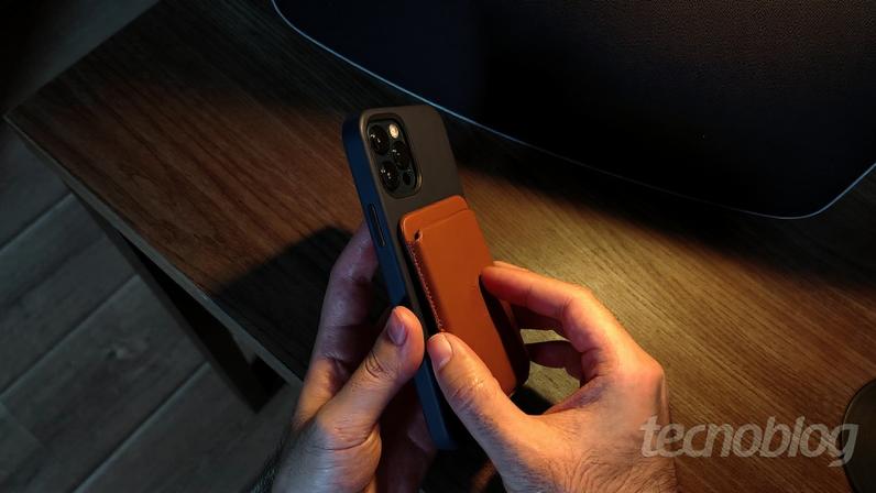Bateria MagSafe no iPhone 12 Pro e 12 Pro Max (imagem: divulgação)