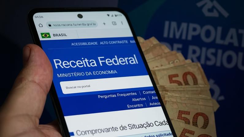 O lote inclui declarações de anos anteriores que estavam retidas