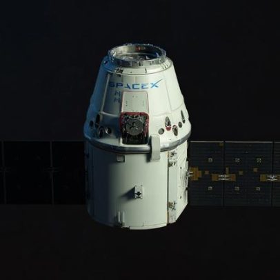 SpaceX lança mais de 1.000 satélites e avança na corrida pela internet global