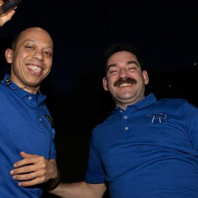 Tripulação inicia nova pesquisa espacial e instala equipamentos científicos