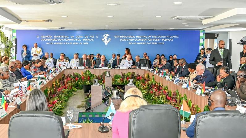 Rio de Janeiro (RJ), 09/04/2026 – O Ministro Mauro Vieira preside a cerimônia de abertura da IX Reunião Ministerial da ZOPACAS, no Rio de Janeiro. Foto: Carlos Cruz/MRE.