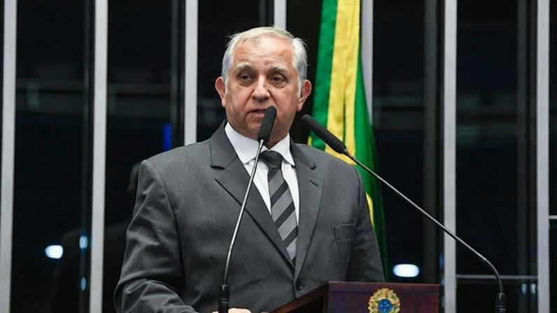 Izalci Lucas confirma pré-candidatura ao Governo do Distrito Federal