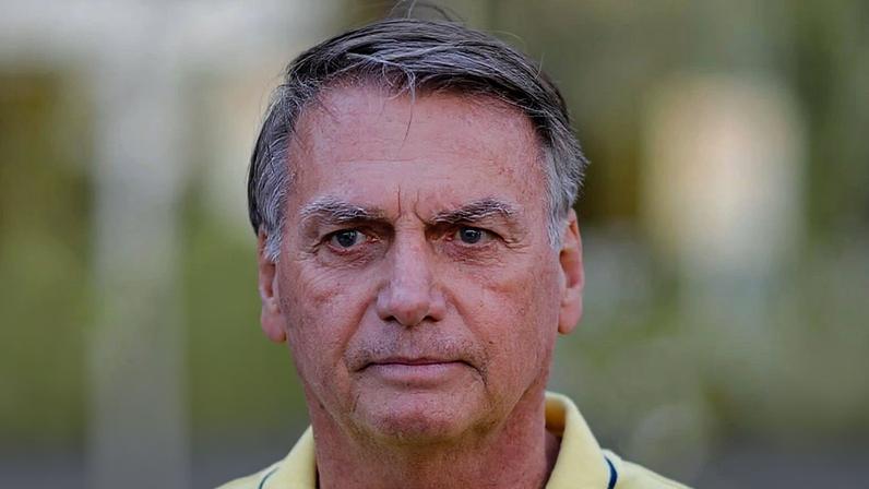 O ex-presidente Jair Bolsonaro foi condenado pelo STF a 27 anos e 3 meses de prisão por tentativa de golpe