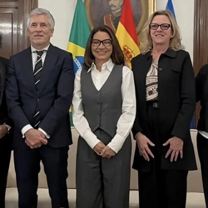 Janja viaja à Espanha antes de Lula para discussão sobre feminicídio