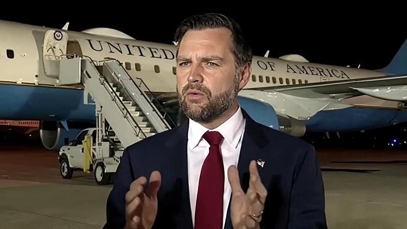O vice-presidente dos EUA, JD Vance, falando com repórteres antes de viajar para a Hungria