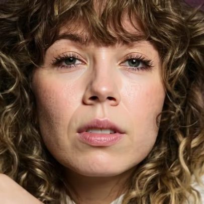 Jennette McCurdy aborda raiva feminina em romance desconfortável