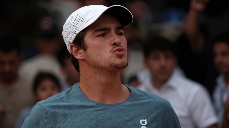 João Fonseca na primeira rodada do Masters 1000 de Monte Carlo em 2026