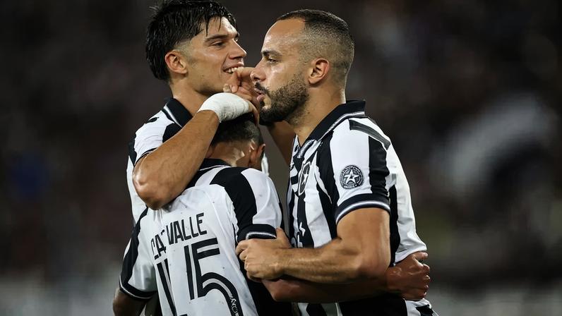 Joaquín Correa voltou a ser relacionado pelo Botafogo (Foto: Vitor Silva/Botafogo)