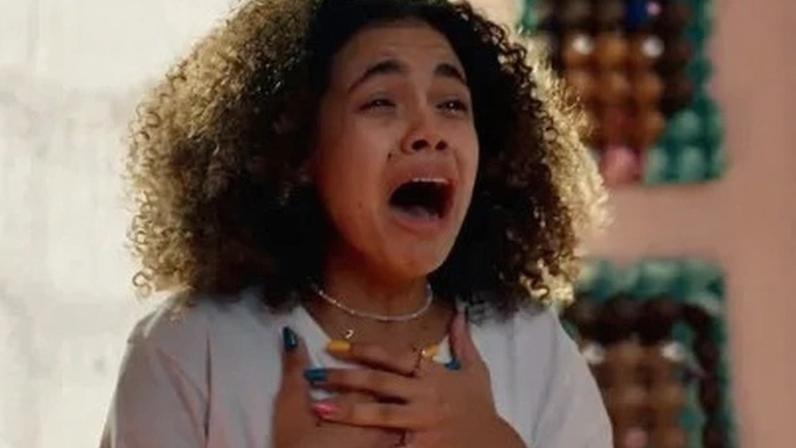 Três Graças: Joélly e Raul planejam recuperar a filha