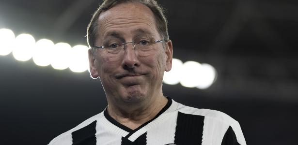 Textor avalia recuperação judicial para conter crise no Botafogo