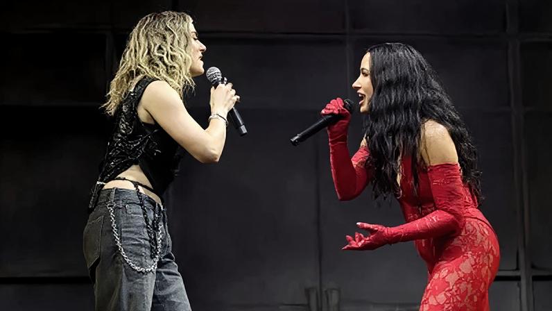 JoJo e Demi Lovato cantaram "Too Little Too Late" juntas no Madison Square Garden, em Nova York