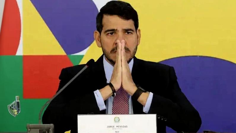 Messias diz que assinou parecer a favor do aborto ‘sem ler’